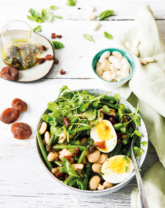 Weißer-Bohnen-Salat mit Basilikum-Aprikosen-Vinaigrette